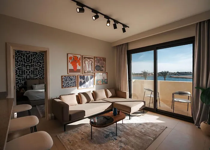 Shedwan Sky Loft Rooftop Escape With Pool View Apartment *