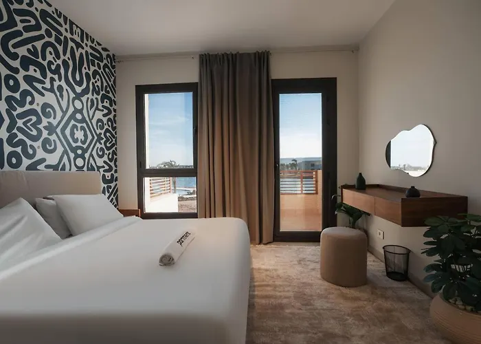 Shedwan Sky Loft Rooftop Escape With Pool View Apartment *